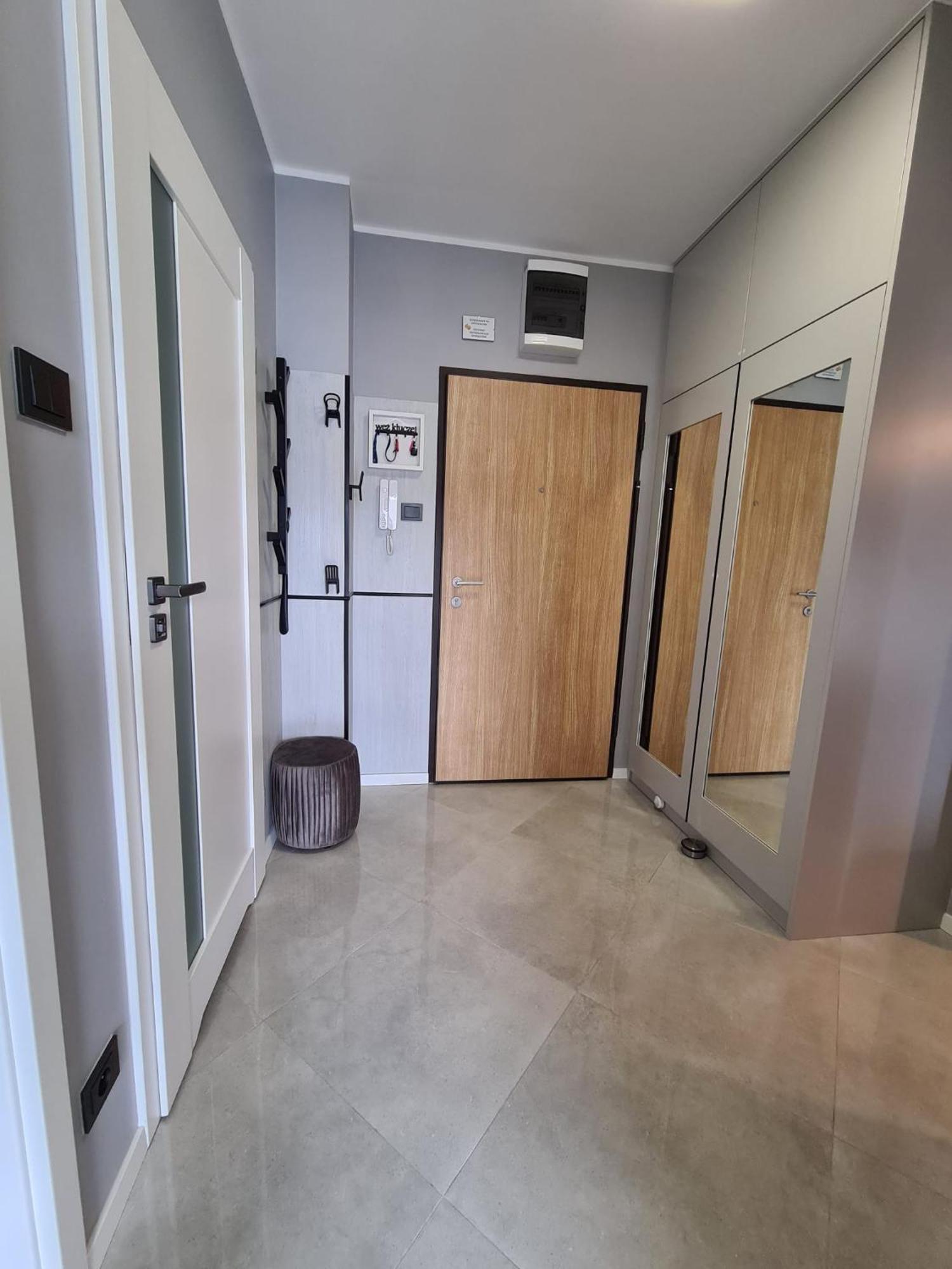 Jr Smolna Apartment Poznan Ngoại thất bức ảnh